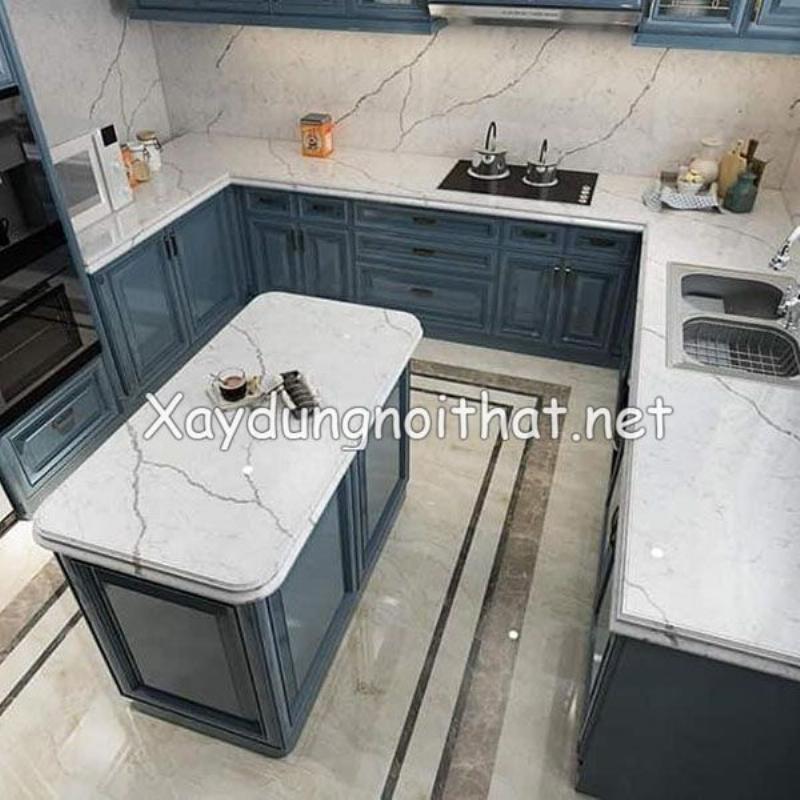 Phối hợp trần thạch cao phòng khách với nội thất và ánh sáng hài hòa